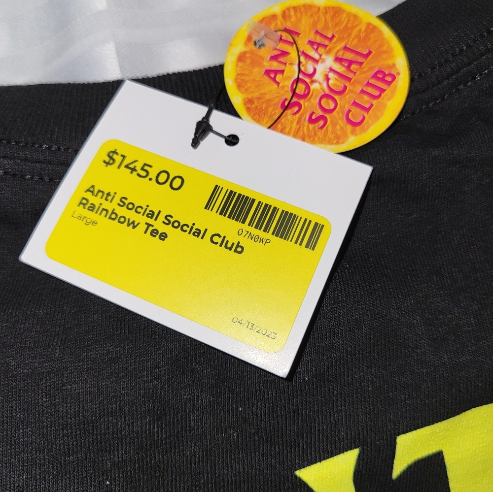 ASSC Tee size Large - Picture 3 of 4